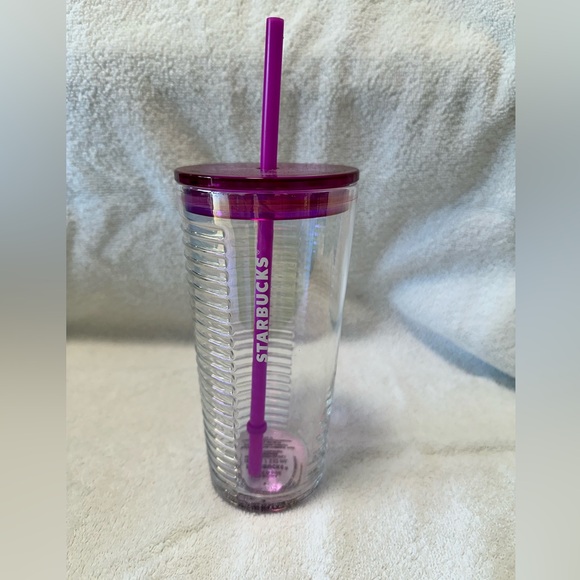 Set of 7 Starbucks cups and a keychain - Picture 7 of 10